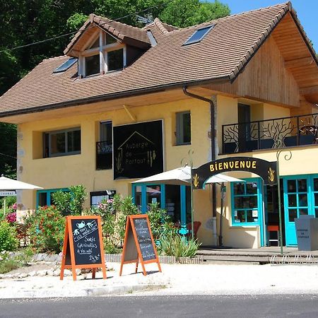 Auberge De Portout Шана Екстериор снимка